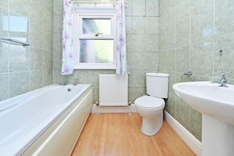 First Floor Family Bathroom