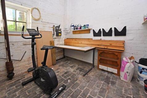 Utility / Pantry / Workshop 