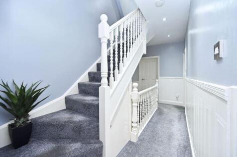 First Floor Landing &#43; Stairs To Secon...