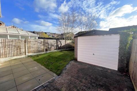 Rear Garden &amp; Garage 