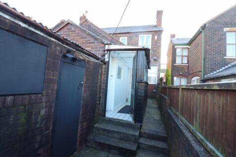 REAR PORCH ENTRANCE