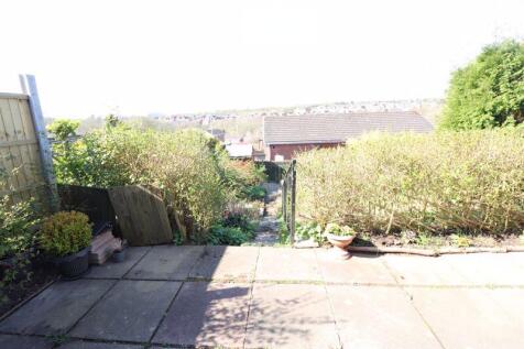 REAR GARDEN &amp; VIEWS