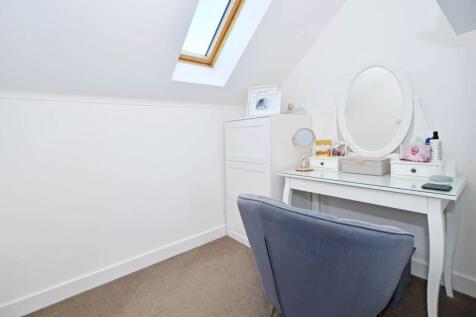 DRESSING AREA