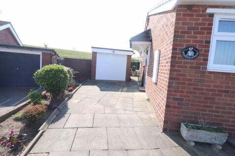 DETACHED GARAGE 