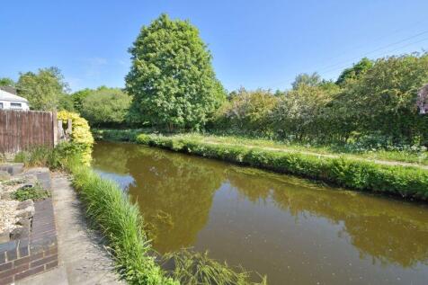 CANAL VIEW