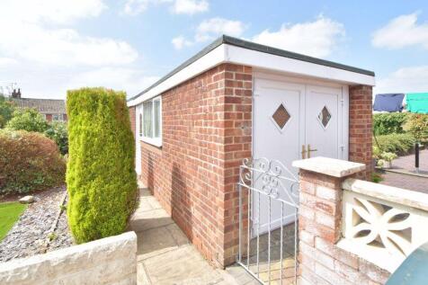 DETACHED BRICK GARAGE