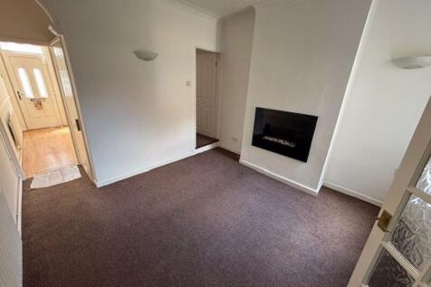 BACK RECEPTION ROOM