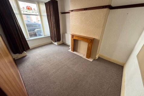 FRONT ROOM