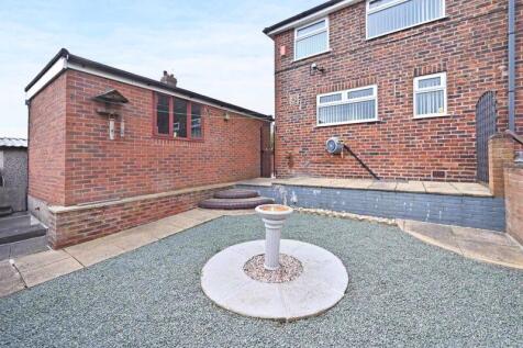 REAR GARDEN &amp; GARAGE