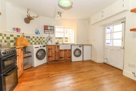 Utility Room/Boot...