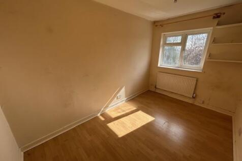 49 Cargreen road bed 2.jpg