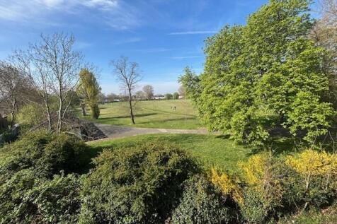 49 Cargreen road _Park.jpg