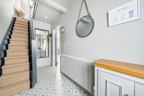 1360343-8-68d6adc...