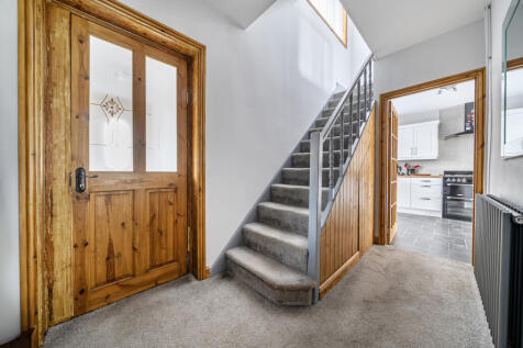 1361994-8-68de8fb...