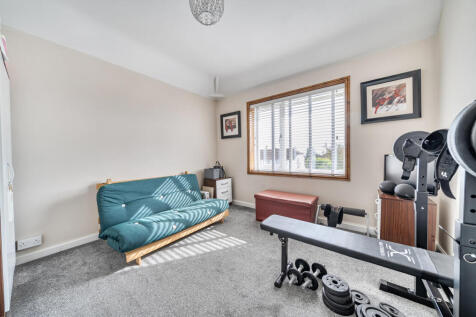 1361994-7-68de8fa...