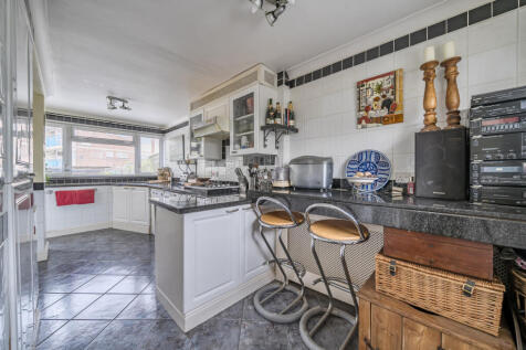 1365868-21-68efad...