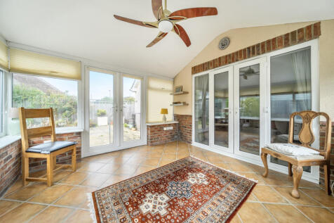 1362666-9-68dd208...