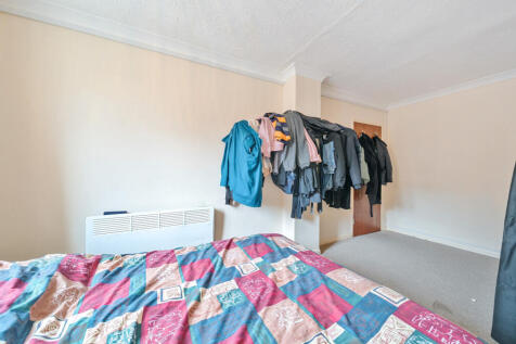 1371022-29-68f653...