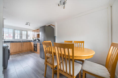 1372039-1-68fa3df...