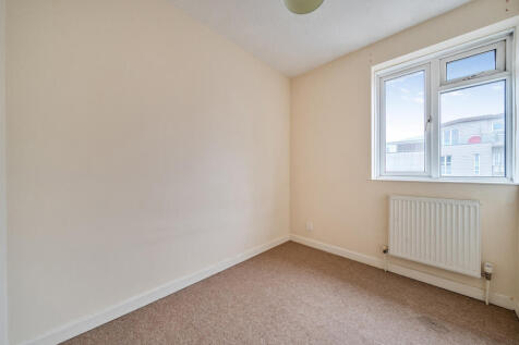 1376226-7-6908d99...