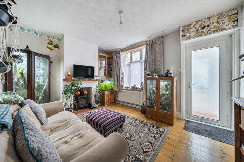 1372054-6-6902441...