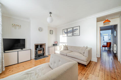 1382231-5-691b009...