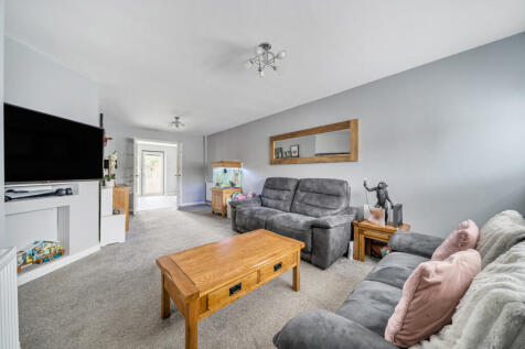 1376455-13-690b85...