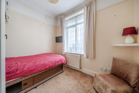 1383198-10-691da5...