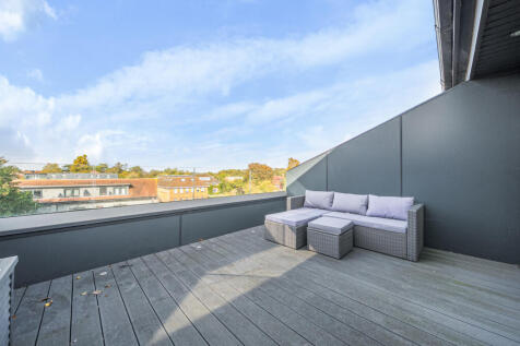 1362704-1-68e5375...