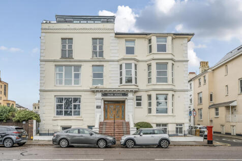 1361791-18-68dffa...