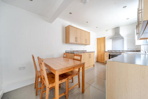 1360868-11-68da7a...