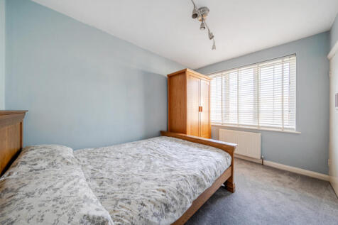 1383805-4-693c0b2...