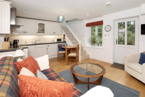 Cottage Sitting Rm