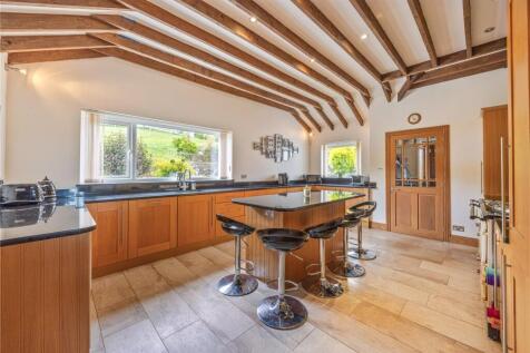 Kitchen / Br