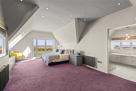 Main Bed