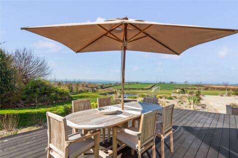 Terrace / Views