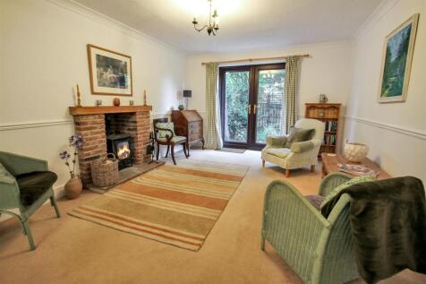 Lounge / Living Room
