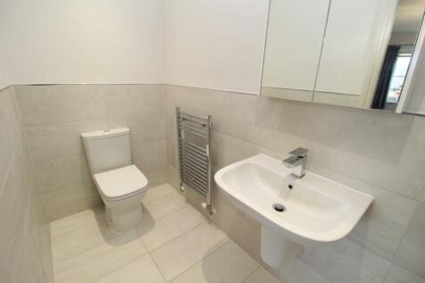 GUEST EN-SUITE