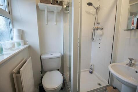 Primary Bedroom En-Suite