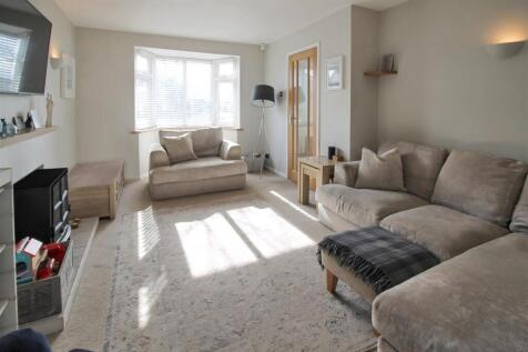 Lounge / Dining Room