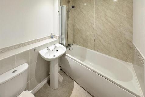 BATHROOM/W.C.
