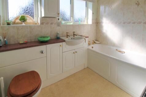 Downstairs Bathroom