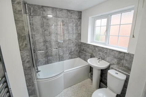 HOUSE BATHROOM/W.C.