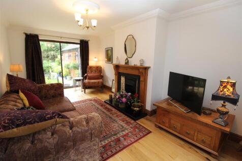 Lounge / Living Room