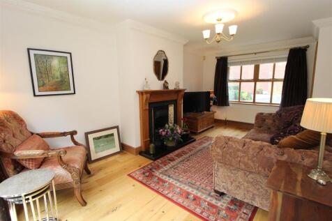 Lounge / Living Room