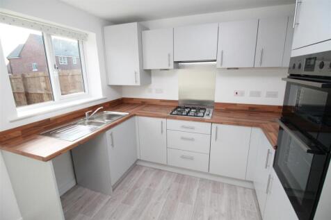 DINING/KITCHEN