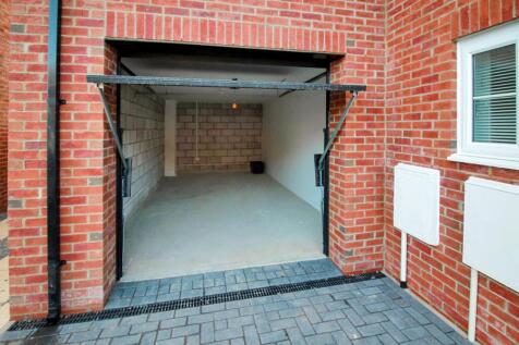 DRIVEWAY &amp; GARAGE