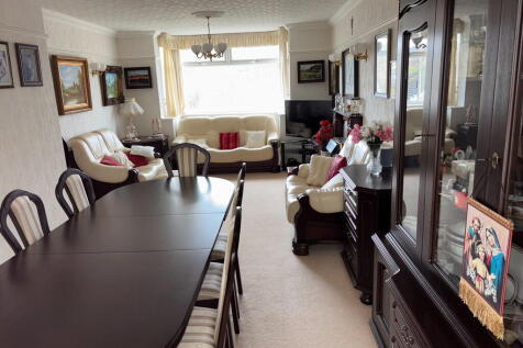 dining lounge 2