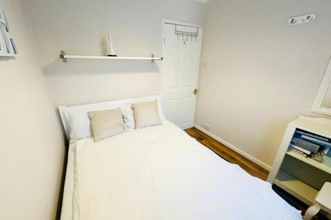 bed 3 2