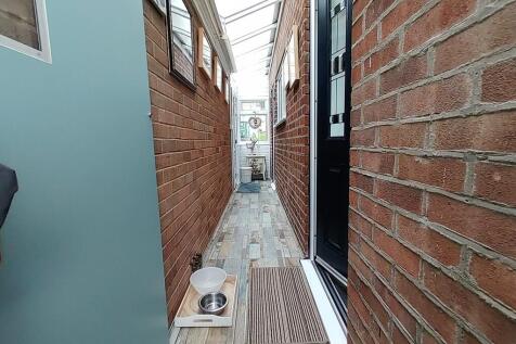 side porch